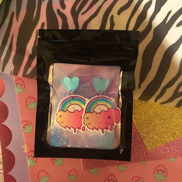 🌈 Rainbow Handmade Earrings made by me 🌈 - Picture 2 of 2
